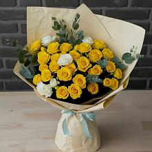 Букет цветов из:  Розы #REPLACE_PRED# Зуе