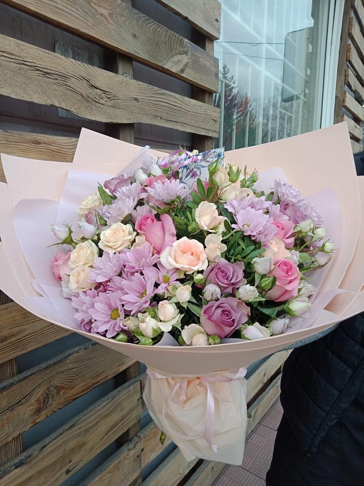 Букет цветов из: Розы и Хризантемы в Зуе