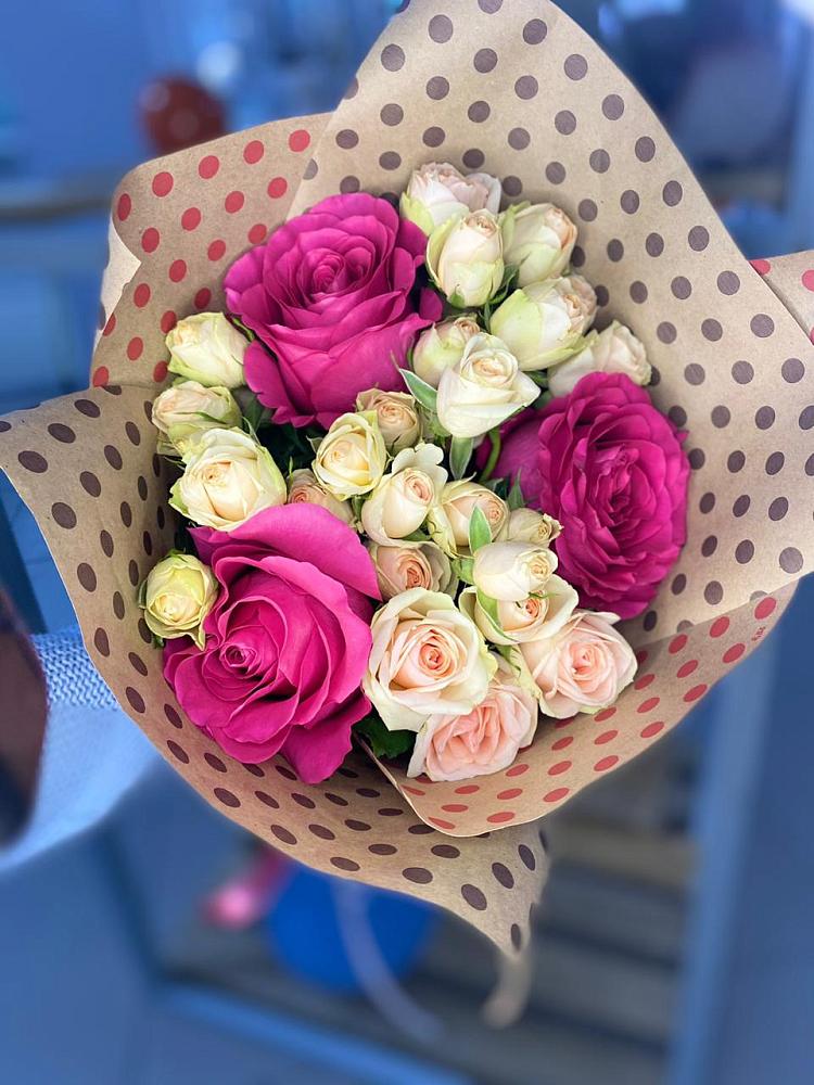 Букет цветов из: Розы в Зуе