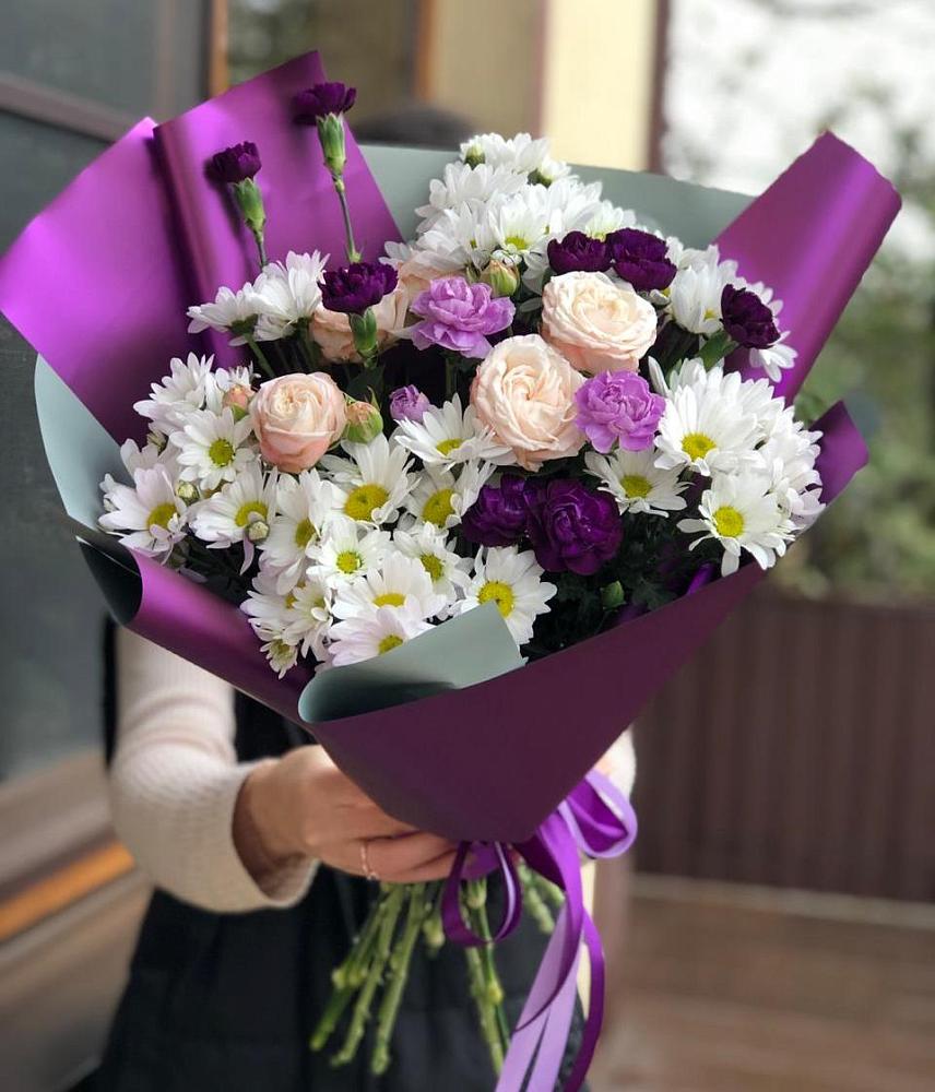 Букет цветов из: Хризантемы, Гвоздики и Розы в Зуе