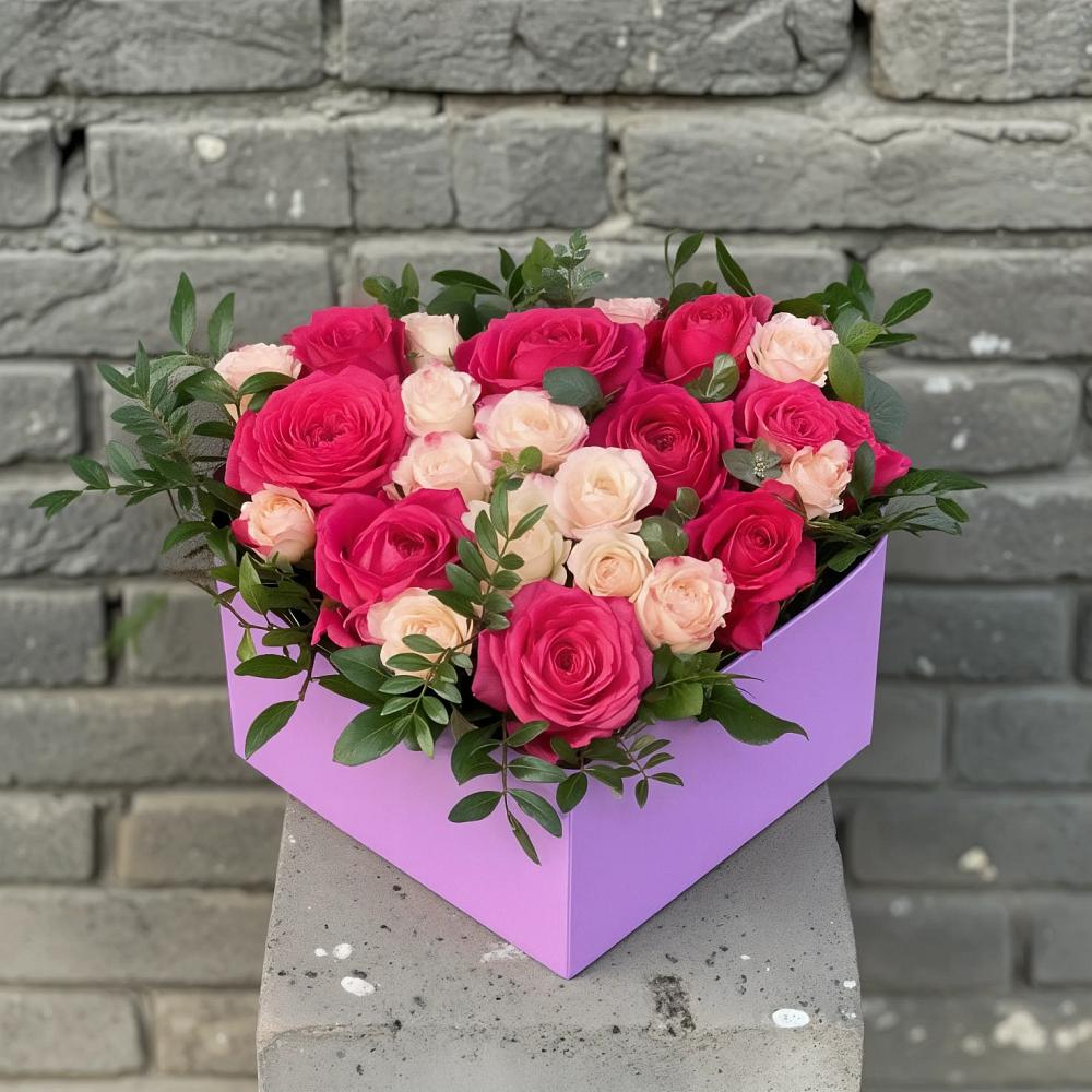 Цветочная композиция из Розы в коробке в Зуе