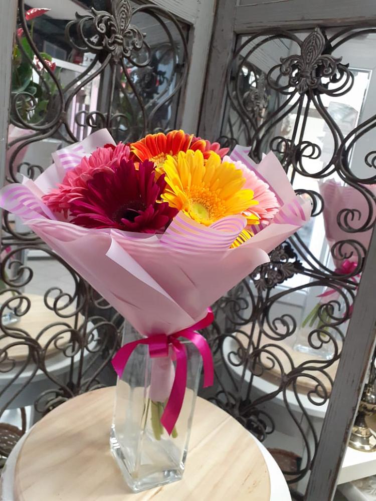 Букет цветов из: Герберы в Зуе