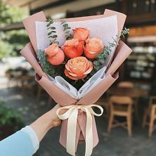 Букет цветов из:  Розы в Зуе