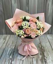 Букет цветов из:  Гвоздики, Розы и Хризантемы в Зуе