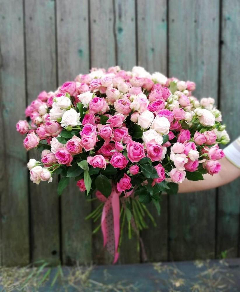 Букет Розовые кустовые розы Натали и Лав Лидия в Зуе