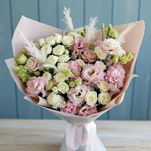 Букет цветов из:  Альстромерии и Розы в Зуе
